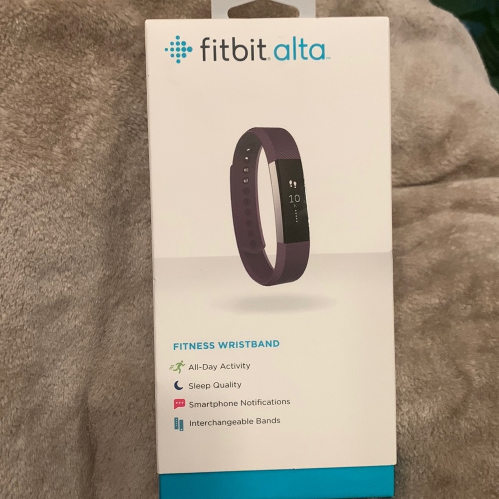 Fitbit Alta - Small Fitness Tracker